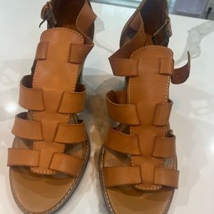 Lane Bryant Sz 12W Tan Sandals Never Worn